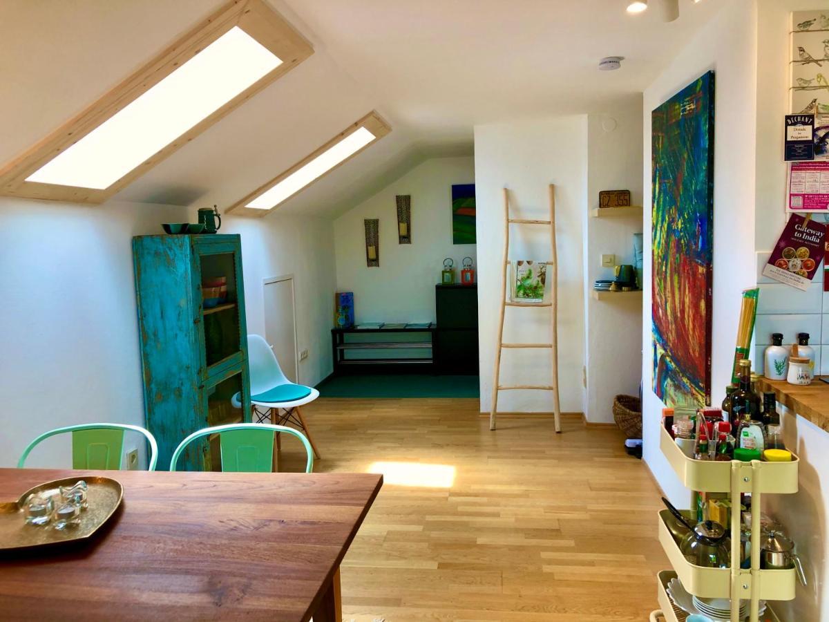 Charmante Ferienwohnung Mit Balkon Im 5-Seen-Land Hechendorf am Pilsensee エクステリア 写真