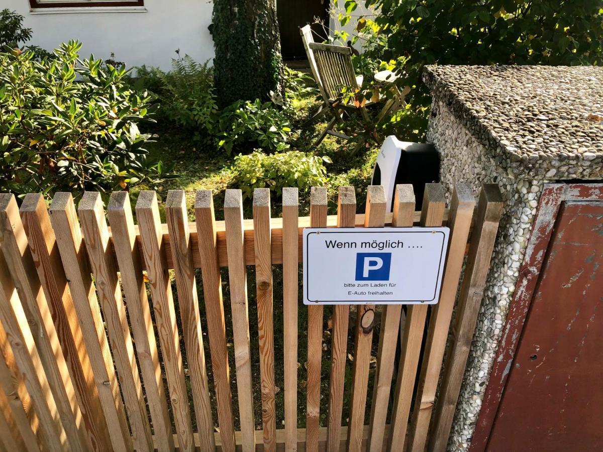 Charmante Ferienwohnung Mit Balkon Im 5-Seen-Land Hechendorf am Pilsensee エクステリア 写真