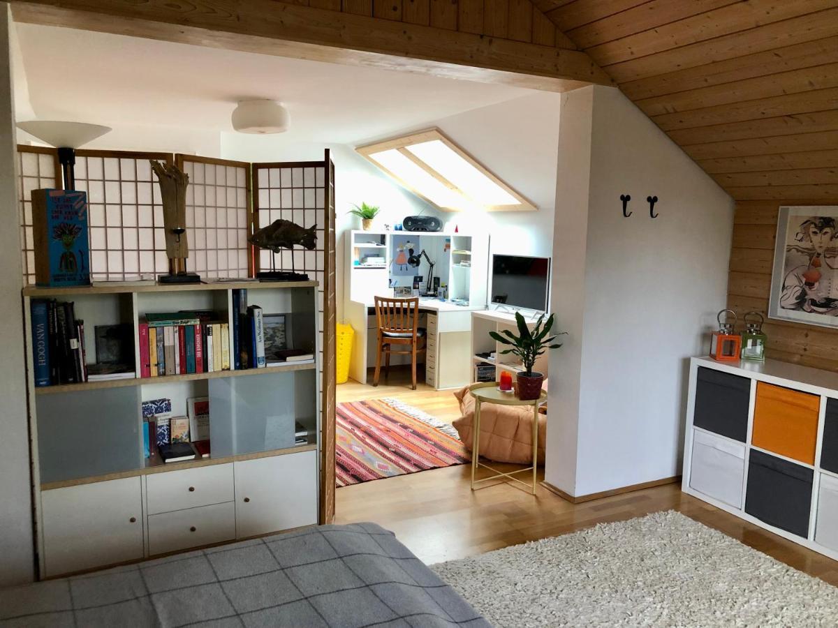 Charmante Ferienwohnung Mit Balkon Im 5-Seen-Land Hechendorf am Pilsensee エクステリア 写真