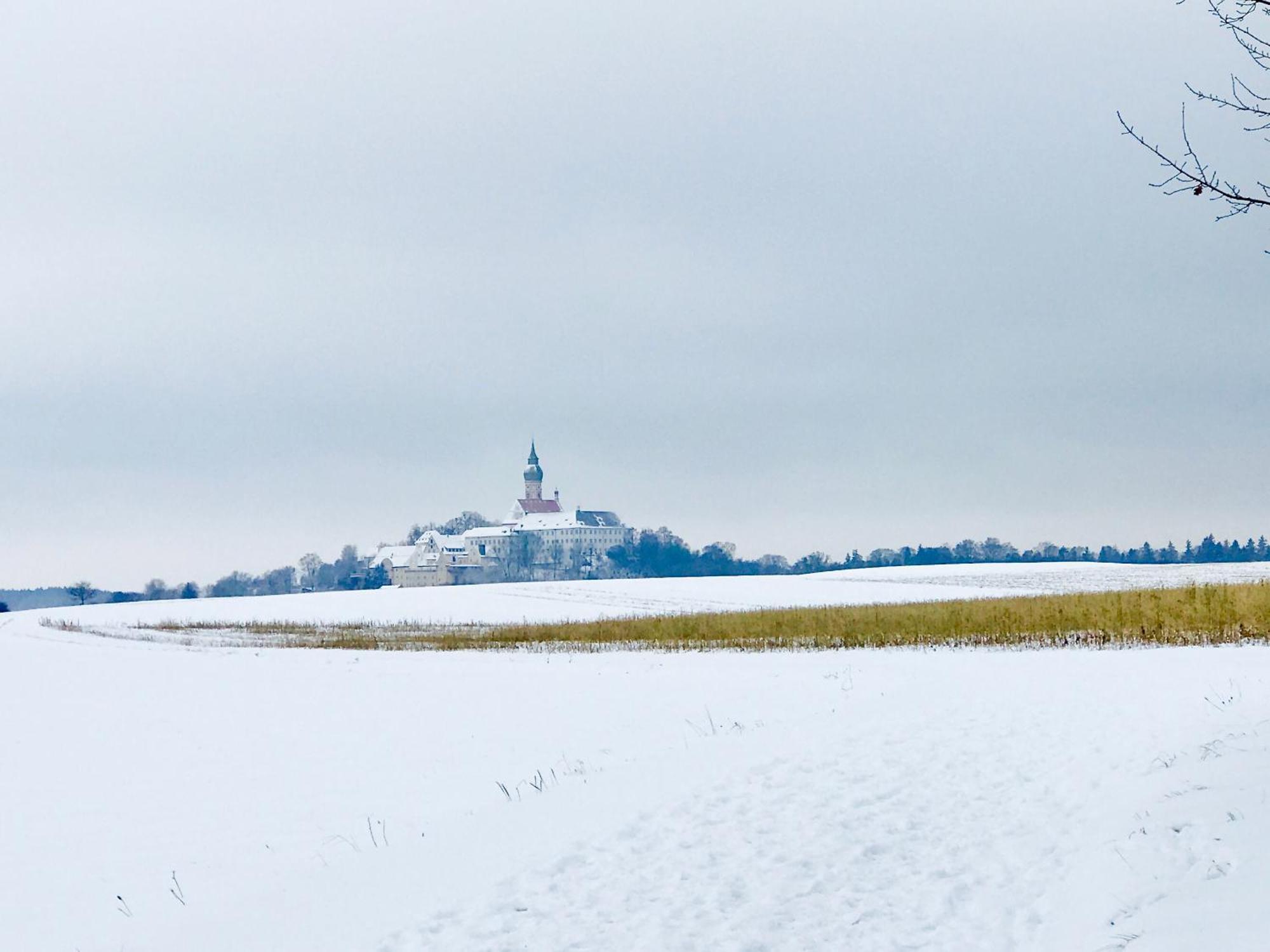 Charmante Ferienwohnung Mit Balkon Im 5-Seen-Land Hechendorf am Pilsensee エクステリア 写真