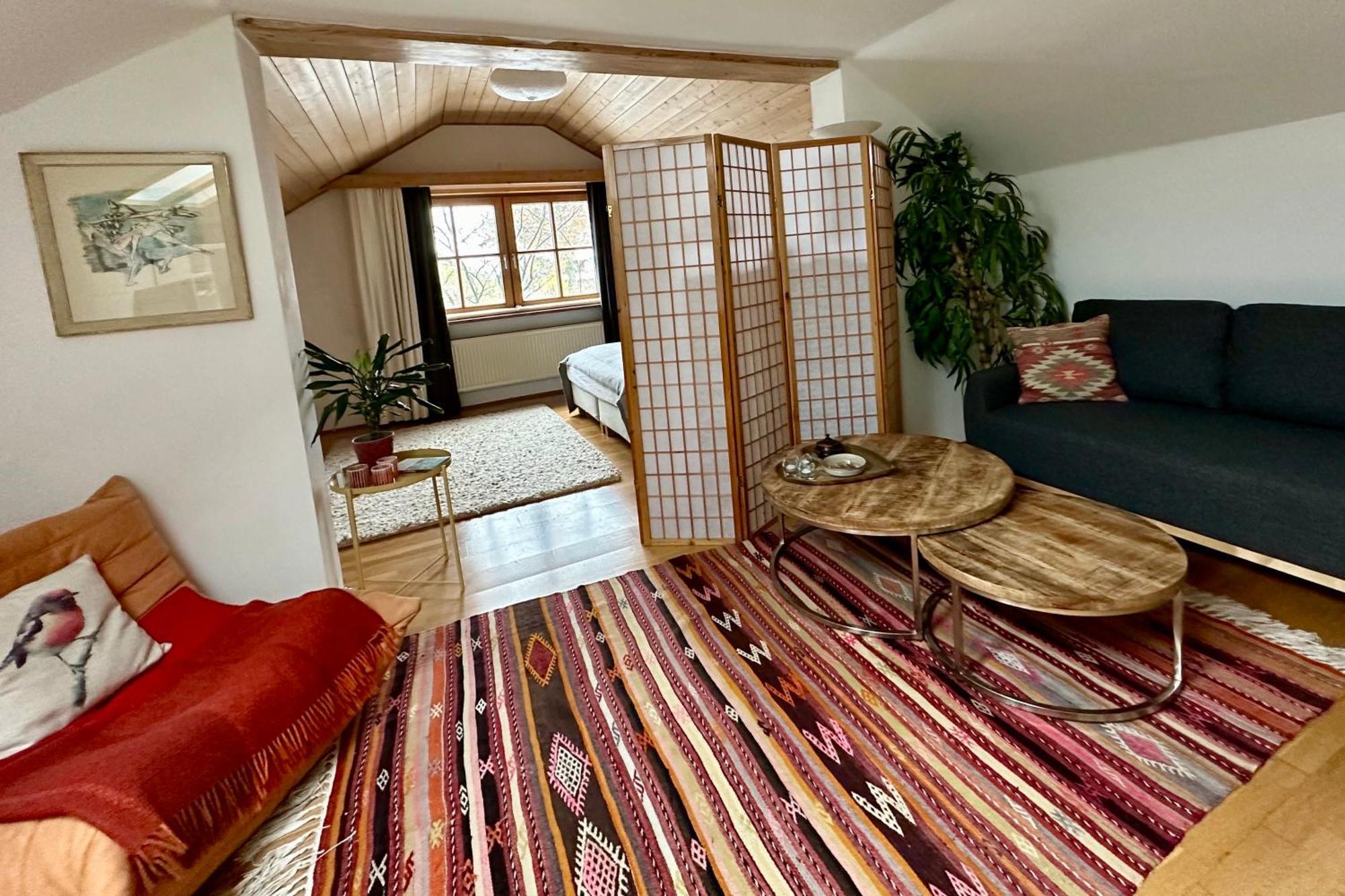 Charmante Ferienwohnung Mit Balkon Im 5-Seen-Land Hechendorf am Pilsensee エクステリア 写真